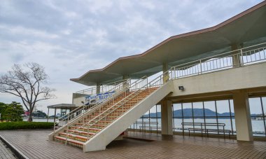 Mikimoto Pearl Island sahil parkı