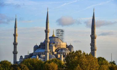 Türkiye 'nin İstanbul kentindeki ünlü mavi cami