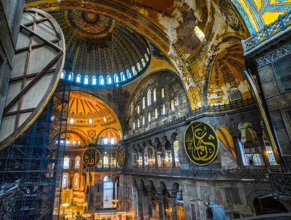 Innenraum der Hagia Sophia in Istanbul, Türkei — Stockfoto