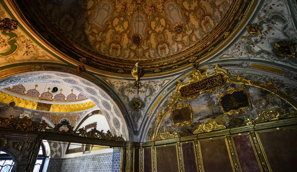 Interior del Palacio Topkapi en Estambul, Turquía —  Fotos de Stock