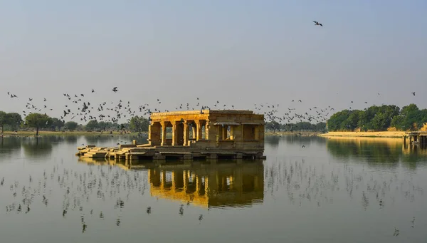 Lago Gadsisar en Jaisalmer, India —  Fotos de Stock