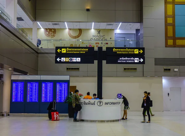 수완나품 공항 출발 터미널 — 스톡 사진