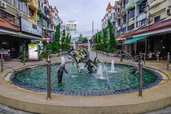 Fontaine au centre-ville de Phuket, Thaïlande — Photo