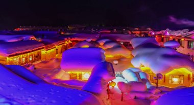 Harbin, Çin 'de gece kar Köyü 