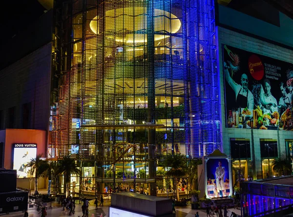 Siam Paragon Building gece — Stok fotoğraf