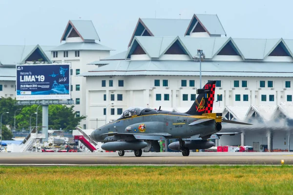 British Aerospace Hawk 200 в аэропорту — стоковое фото