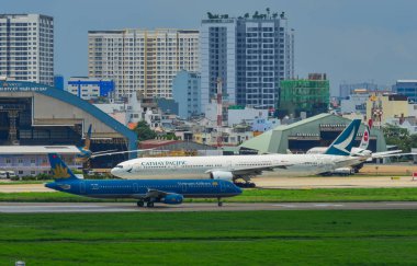 Uçak havaalanına piste Taksilemek 