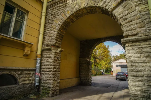 Oude straat in Vyborg, Rusland — Stockfoto