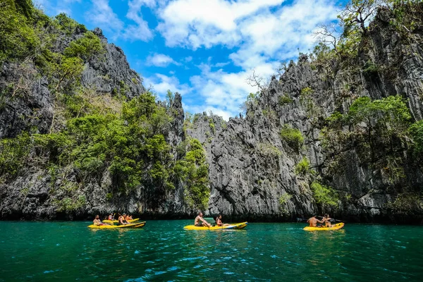 Paddling kayak on blue sea — Stock Photo, Image