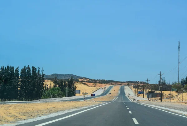 Estrada em Nha Trang, Vietnã — Fotografia de Stock