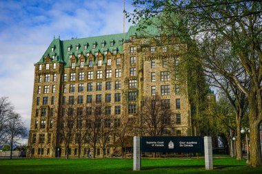 Ottawa, Kanada'daki eski binalar 