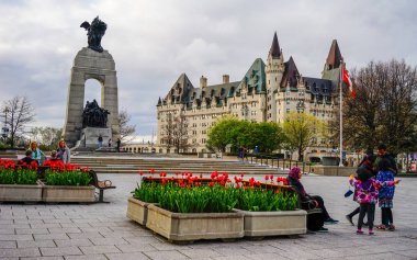 Ottawa, Kanada'daki eski binalar 