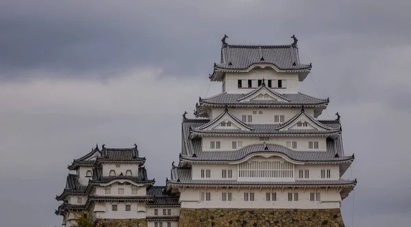 Himeji κάστρο στην βροχερή μέρα — Φωτογραφία Αρχείου