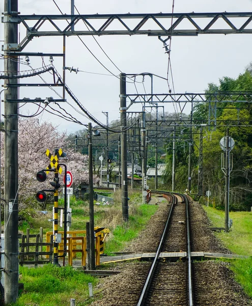 Osaka kırsalında raylar, Japonya — Stok fotoğraf