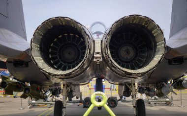 Changi, Singapur'da sergilenmek üzere uçaklar 