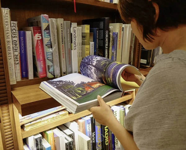 Interior de la librería en Seúl, Corea — Foto de Stock