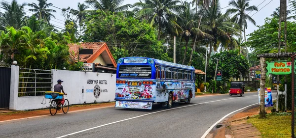 Galle, Sri Lanka'da yerel otobüs — Stok fotoğraf