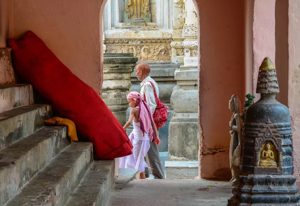 Rugăciuni la Templul Mahabodhi — Fotografie, imagine de stoc
