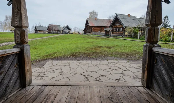 Stare miasto jesienią — Zdjęcie stockowe