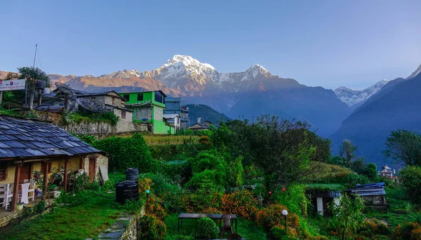 Casa de té en el circuito de Annapurna Trek — Foto de Stock