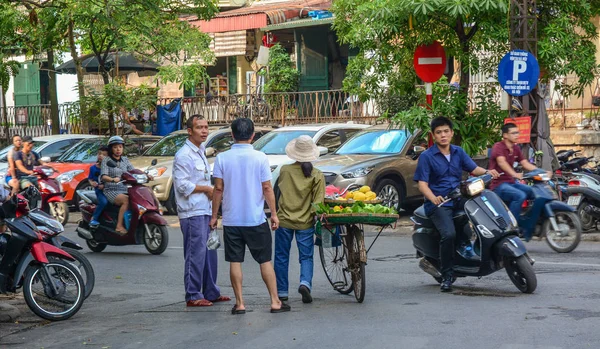 Strada di Hanoi, Vietnam — Foto Stock