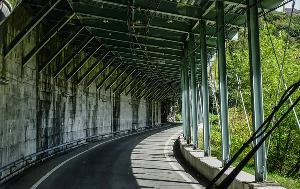 Estrada da montanha em Nagano, Japão — Fotografia de Stock