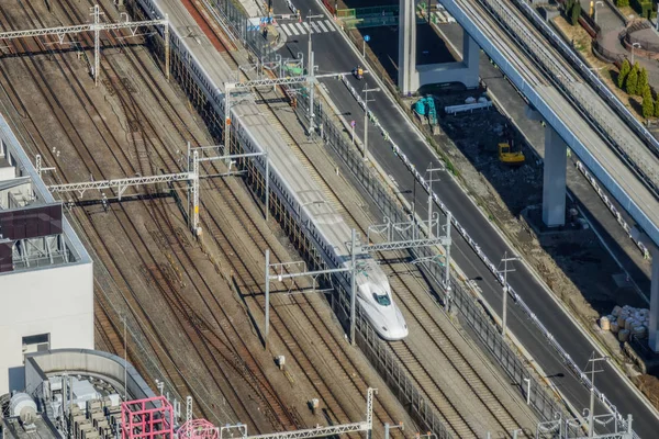 Flygbild över järnvägsspåren i Tokyo, Japan. — Stockfoto