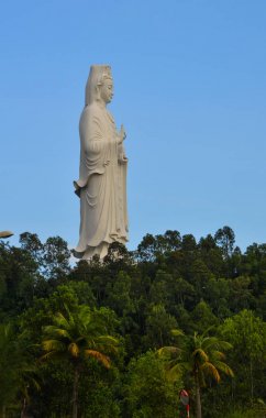 Guanyin Buddha'nın büyük heykeli 