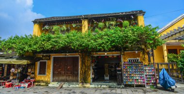 Hoi An antik kenti 'nde eski bina 