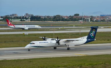 İstanbul Atatürk Havalimanı'nda uçak (Türkiye)