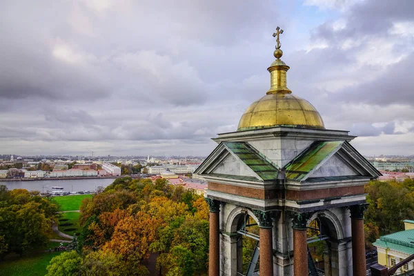 Cityscape de São Petersburgo na Rússia — Fotografia de Stock