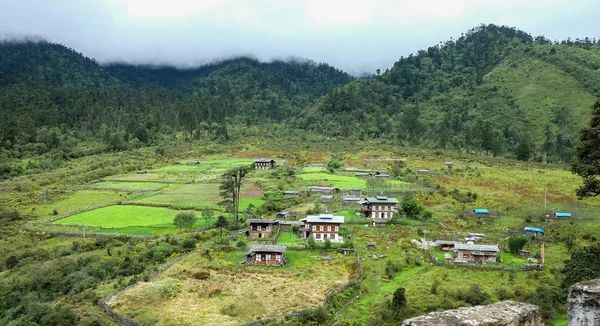ブータン、ティンプーの山の風景 — ストック写真
