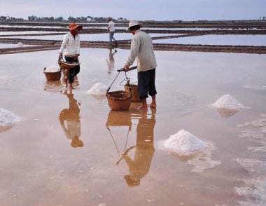 Kampot tuz tarlası, Kamboçya