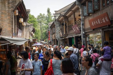 Street in Chengdu, Sichuan, Çin 
