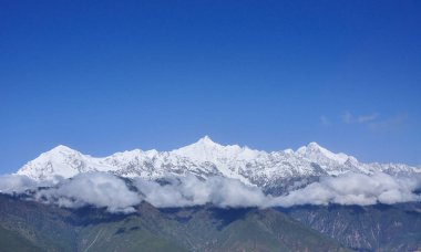 Yunnan'daki Meili kar dağı, Çin 