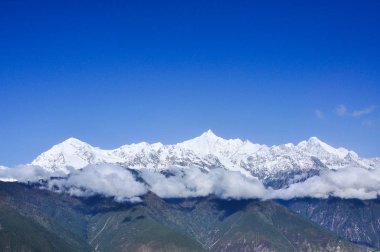 Yunnan'daki Meili kar dağı, Çin 