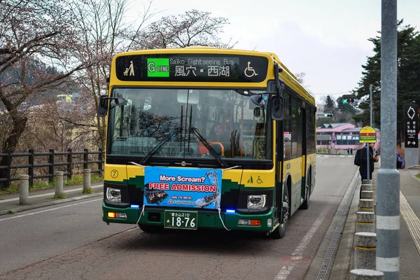 日本川口的风景巴士 — 图库照片