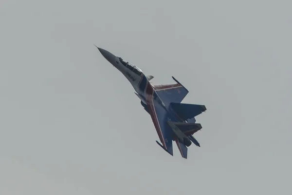 Ruský Rytířský stíhací letoun Su-30sm — Stock fotografie