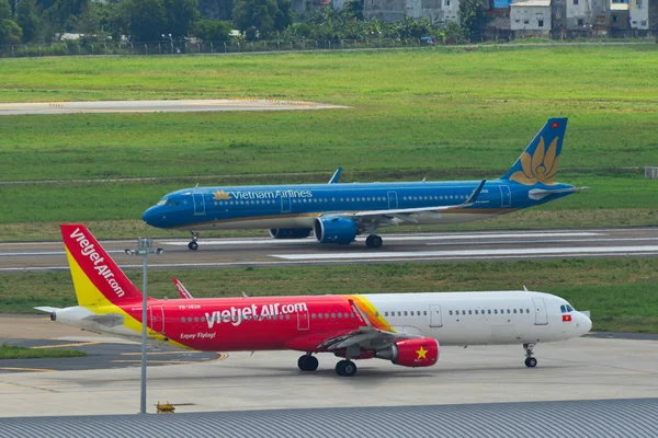 Uçak- Saygon Airport, Vietnam — Stok fotoğraf