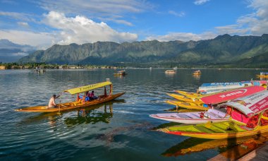 Srinagar Dal Gölü Manzarası, Hindistan