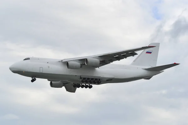 Wolga-Dnepr Antonov An-124 — Stockfoto