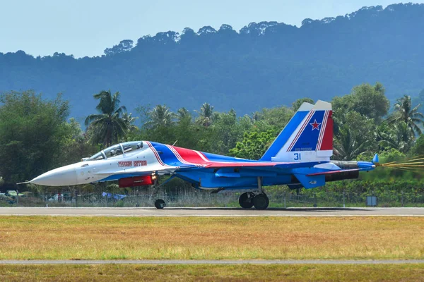 Langkawi Malajsie Mar 2019 Stíhací Letoun 30Sm Patřící Ruským Rytířům — Stock fotografie