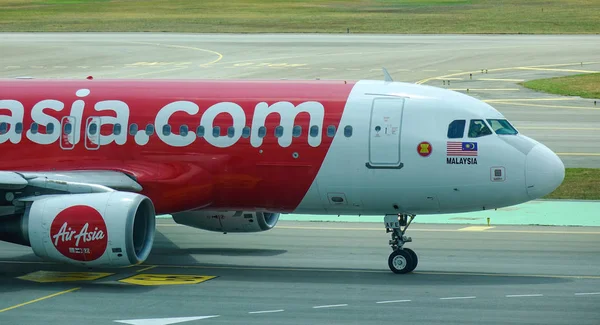 Singapore Mar 2019 Afe Airasia Airbus A320 Taxi Sulla Pista — Foto Stock