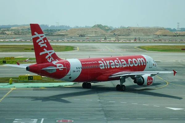 Singapore Mar 2019 Afe Airasia Airbus A320 Taxiing Runway Singapore — Stock Photo, Image