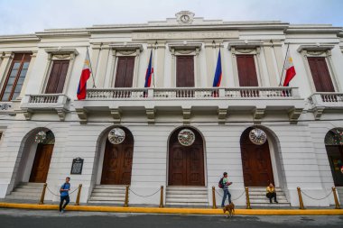 Manila, Filipinler'deki eski binalar 
