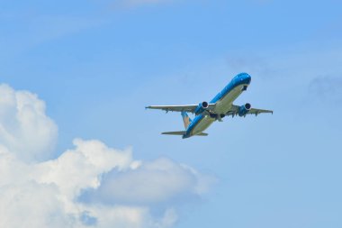 Saygon, Vietnam - 19 Haziran 2019. Vietnam Havayolları Airbus A321, Saygon, Vietnam'daki Tan Son Nhat Havaalanı'ndan (Sgn) kalkış.