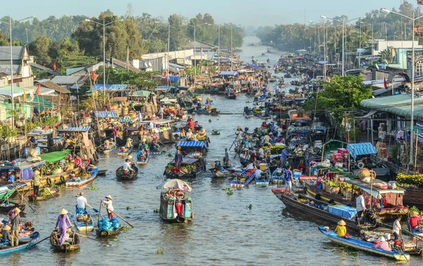 Soc Trang Vietnam Febbraio 2016 Mercato Galleggiante Nel Distretto Nga — Foto Stock