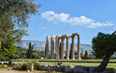 Atina Olympian Zeus Tapınağı eşsiz ve ilginç bir görünüm, Yunanistan.