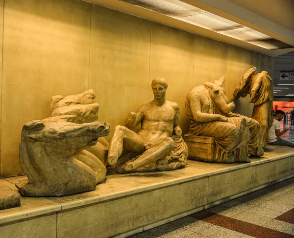 Ateny Grecja Paź 2018 Wystawy Starożytnych Artefaktów Znalezionych Podczas Budowy — Zdjęcie stockowe