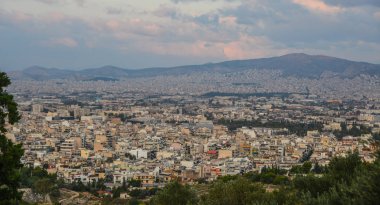Atina, Yunanistan'ın havadan görünümü. Atina tarih ve arkeoloji yi seven turistik bir cazibe merkezidir.